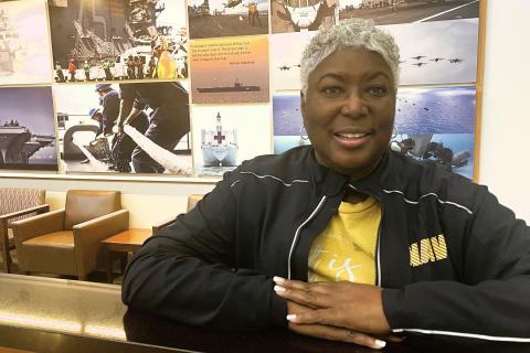 Veteran Stunned By Cancer Diagnosis Chronicles Her Treatment Journey To